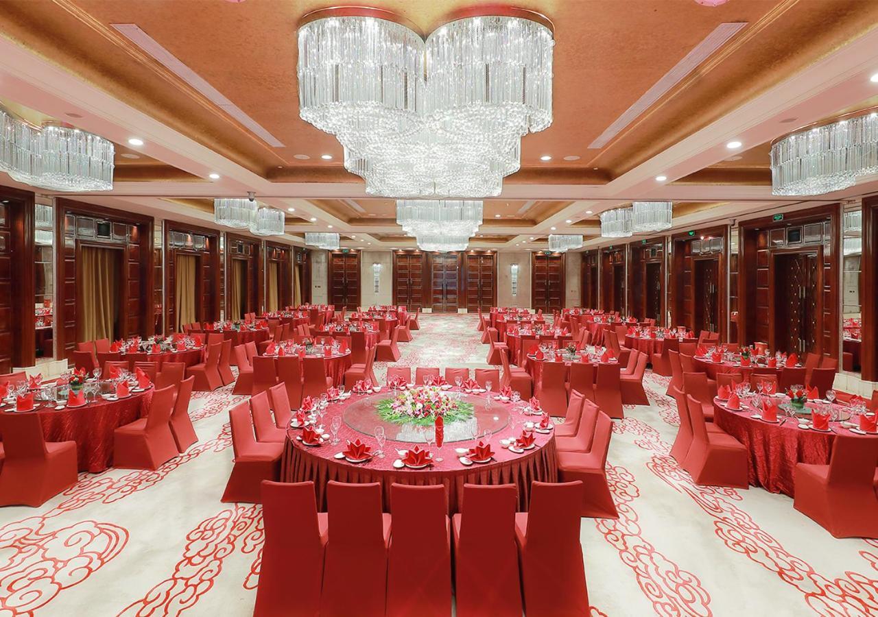 Howard Johnson Riverfront Plaza Fuzhou Fucheu Exterior foto