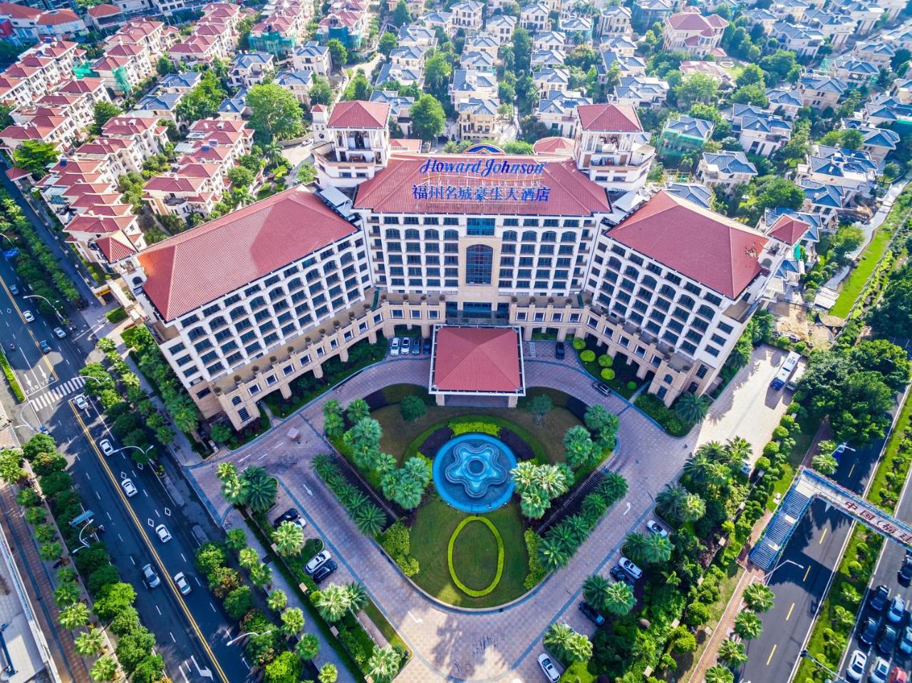 Howard Johnson Riverfront Plaza Fuzhou Fucheu Exterior foto