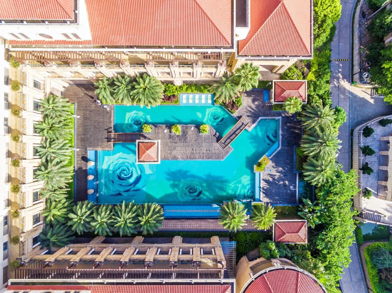 Howard Johnson Riverfront Plaza Fuzhou Fucheu Exterior foto