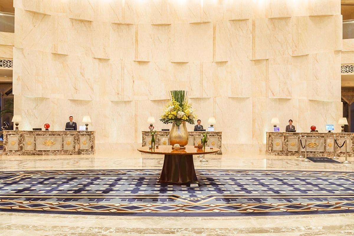 Howard Johnson Riverfront Plaza Fuzhou Fucheu Exterior foto