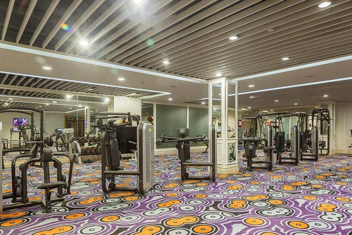 Howard Johnson Riverfront Plaza Fuzhou Fucheu Exterior foto
